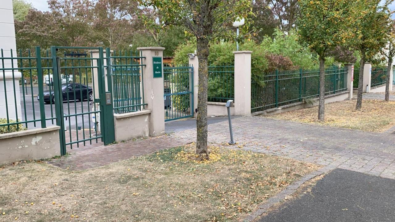 J-Mo Home - Magny - Moderne Et Chaleureux Exterior foto